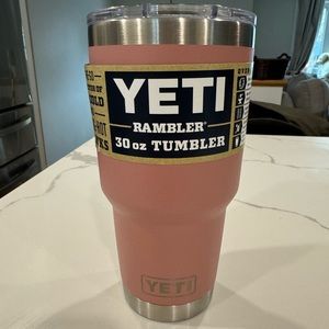 Yeti Rambler 30oz Tumbler with Magslider Lid. Never been used!